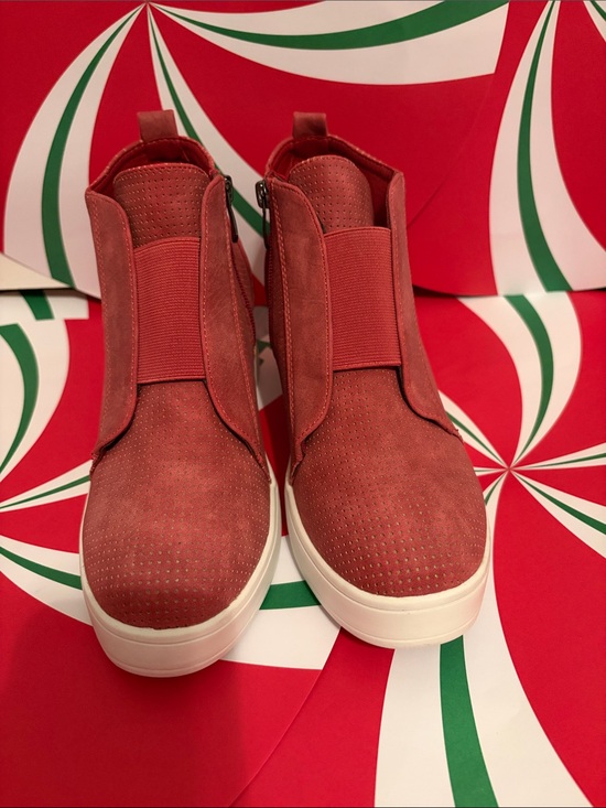 Journee Collection Shoes - Journee Collection Red Suede Slip-On Platform Sneakers